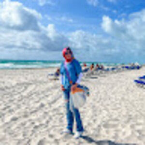 Meet your Posher, Riyanti